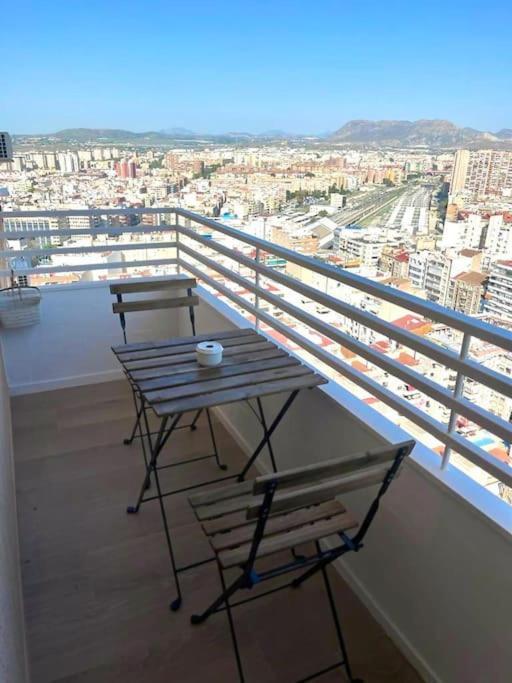 Luxury Views Downtown Lejlighed Alicante Eksteriør billede
