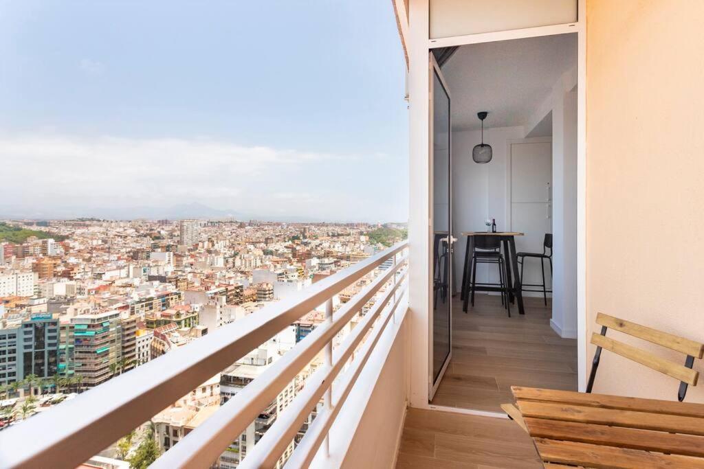 Luxury Views Downtown Lejlighed Alicante Eksteriør billede